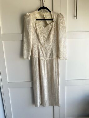 Scott McClintock Ivory Lace Evening Dress